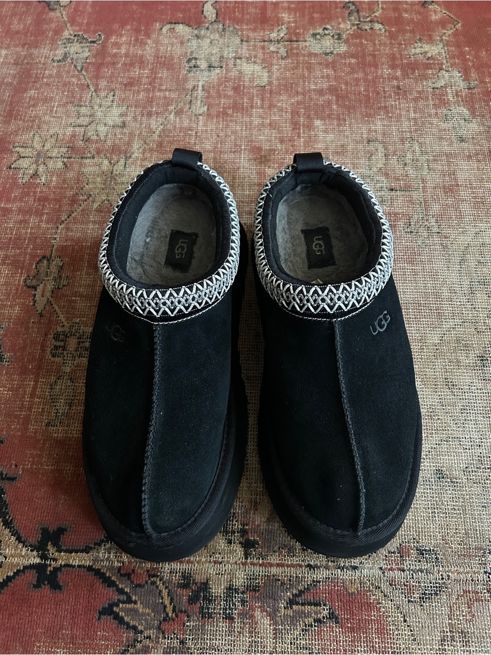 UGG Taz II Platform Slip on Clogs